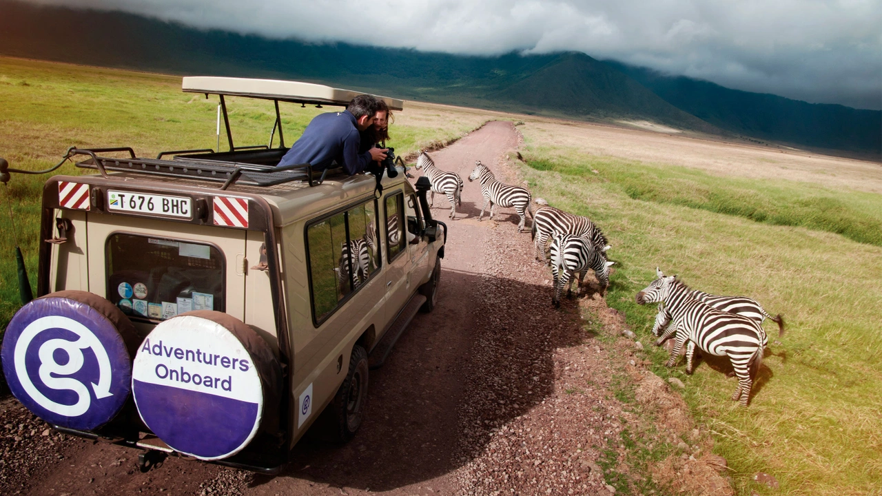Tour | Nairobi to Zanzibar: Serengeti & Sunsets | G